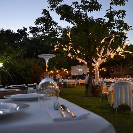 Hostal El Cardenillo Madrigal de la Vera Ngoại thất bức ảnh
